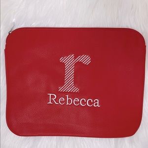 Jewell by Thirty-One Savvy Sleeve Very Cherry Pebble